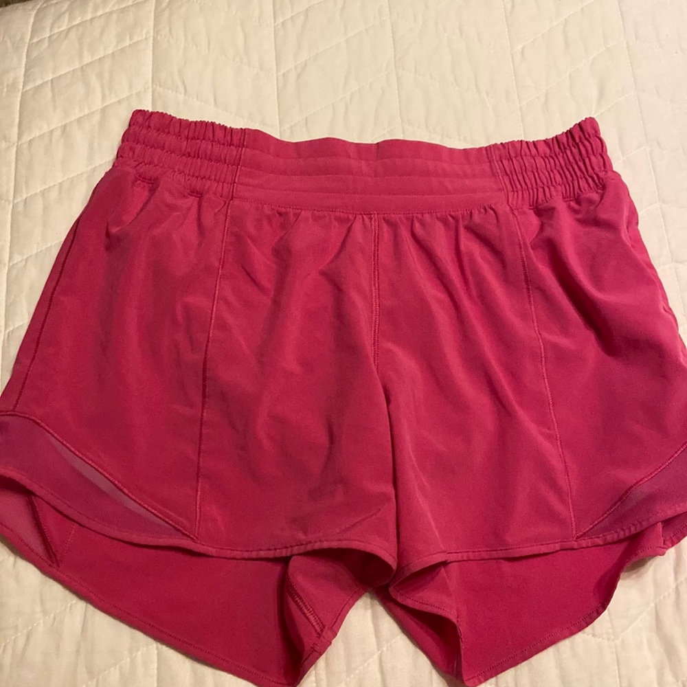 Size 6 tall sonic pink high rise hotty hot shorts.